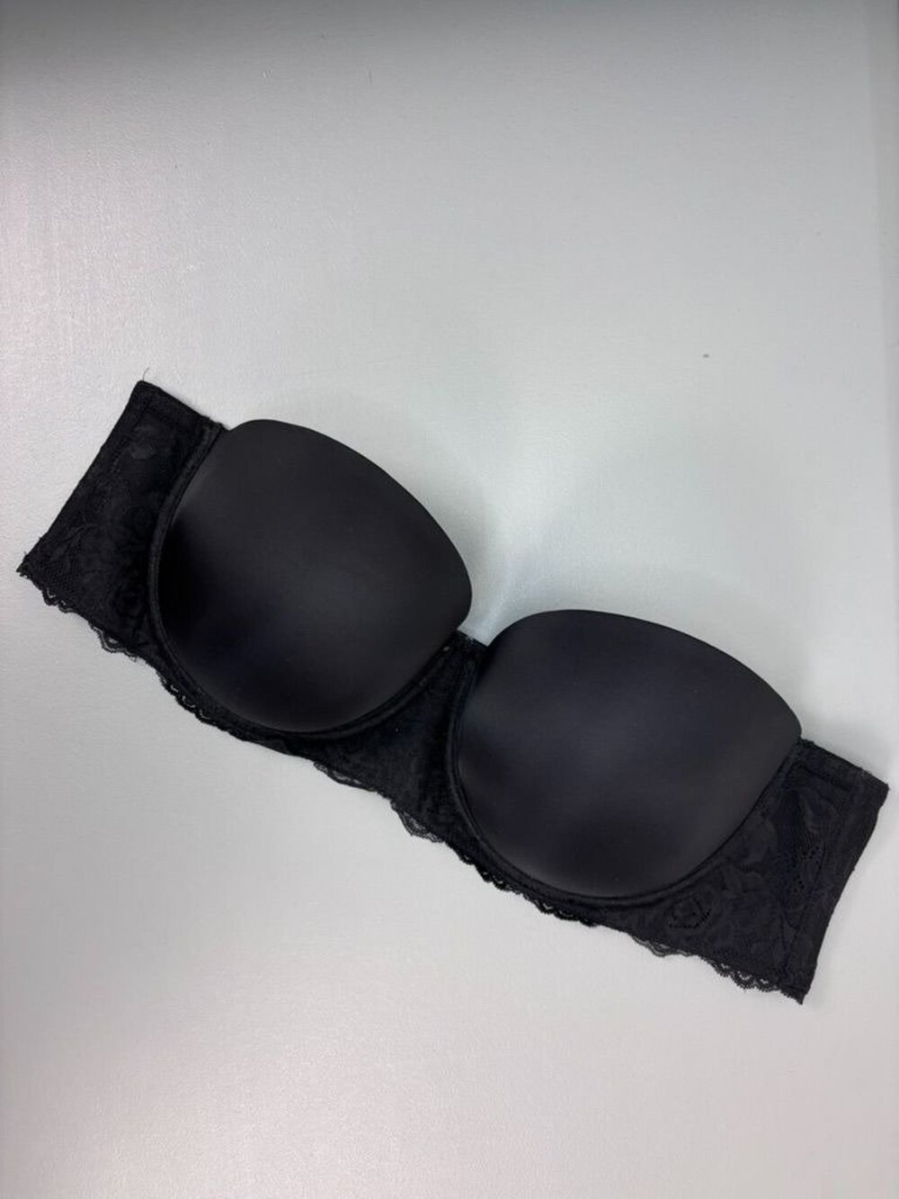 Torrid Curve 46C black lightly lined strapless underwire bra lingerie lace